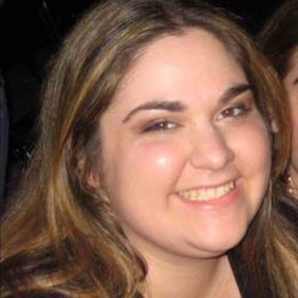 Meet your Posher, Antoniette